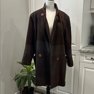 Elegant Women's Brown Pea Coat
